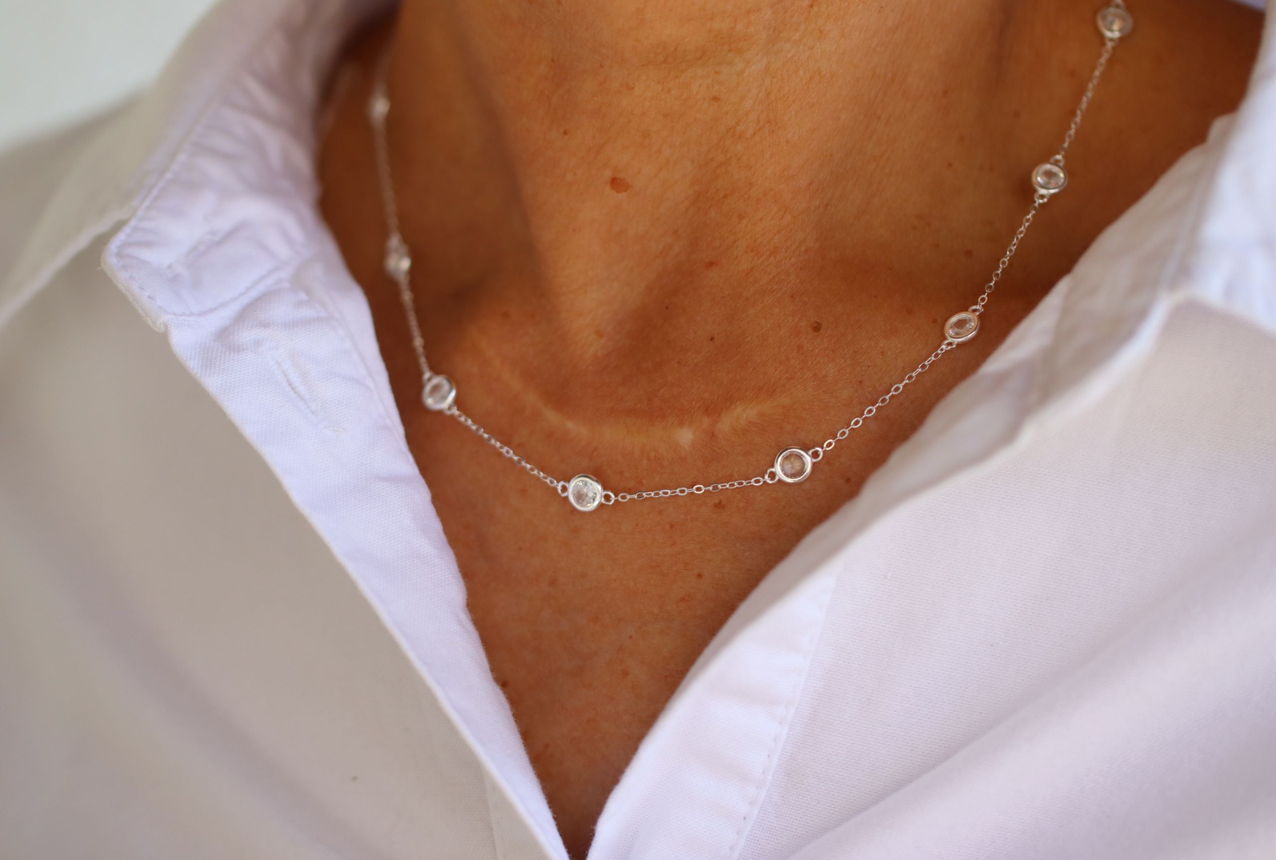 Feine Forzatina-Kette mit weißen Zirkonia-Steinen
