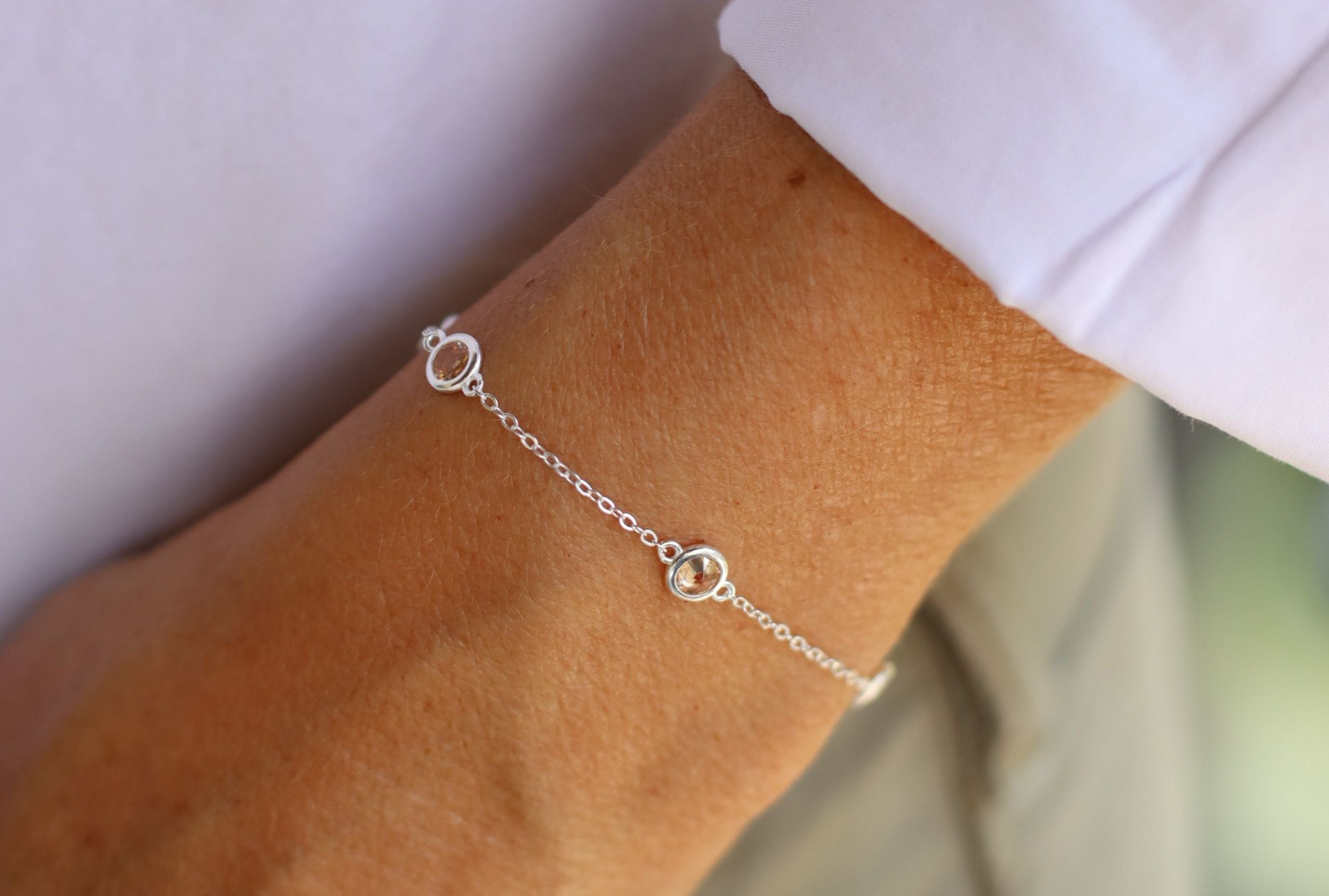 Feines Forzatina-Armband mit champagner-farbenen Zirkonia-Steinen