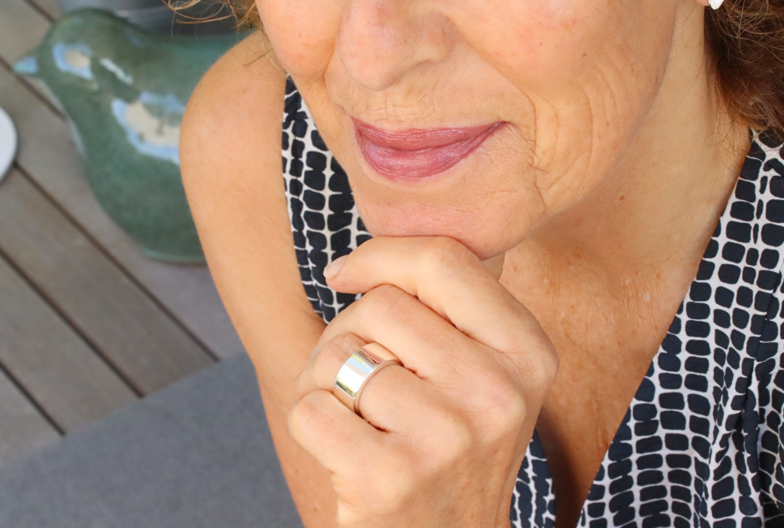 Glänzender Massiver Bandring