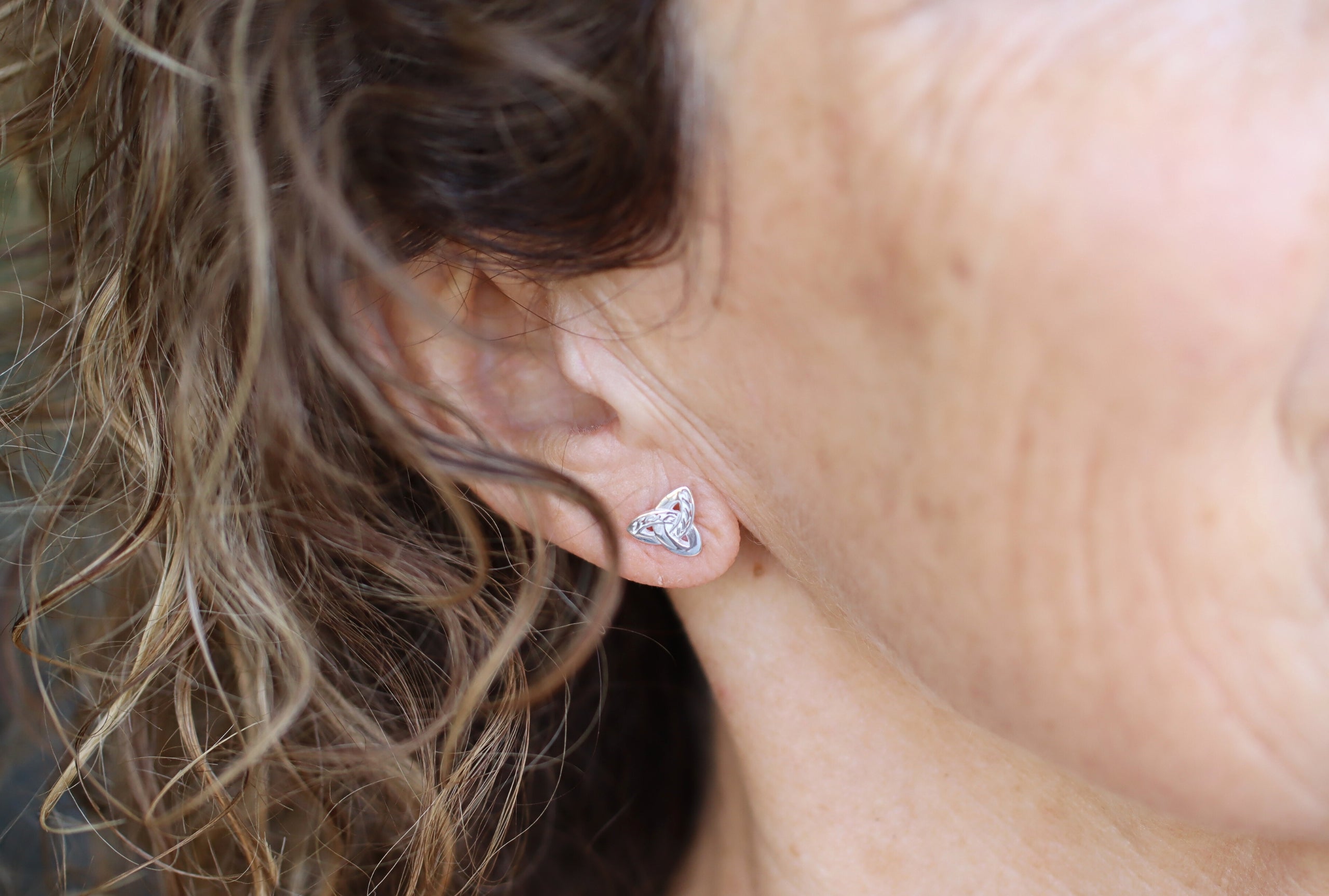 Keltische Ohrstecker "Dreiecksknoten"