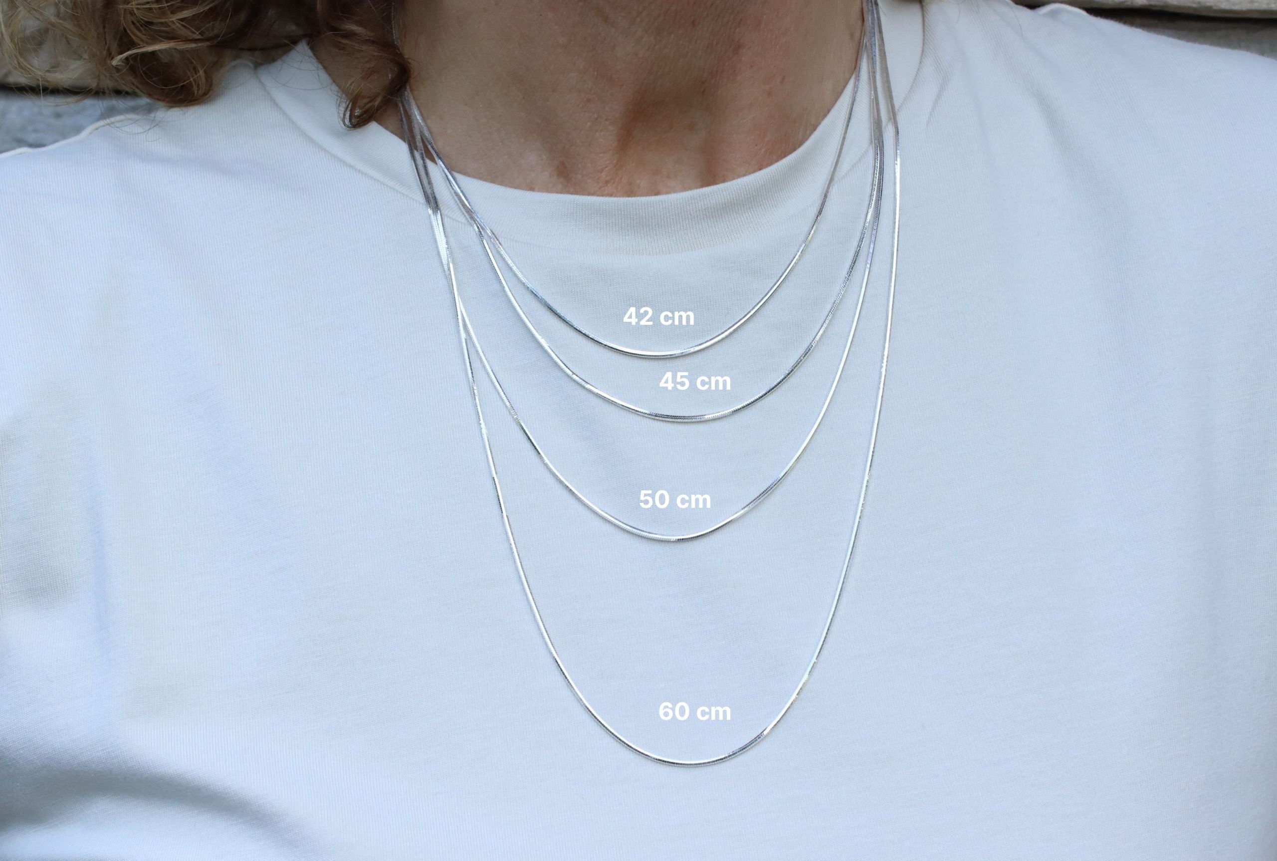 Diamantierte Schlangenkette