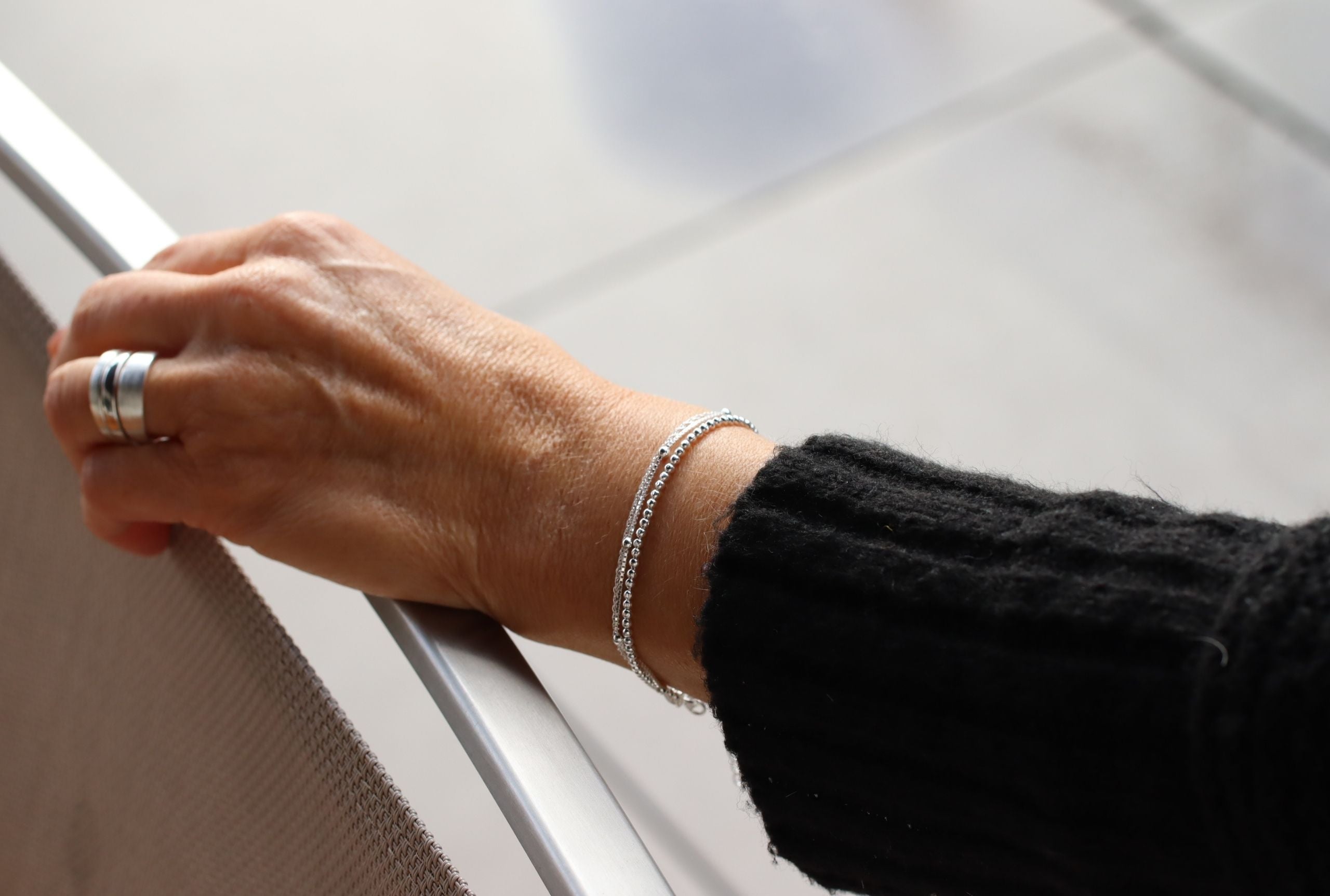 Multifili-Armband mit Kugel-Geflechten