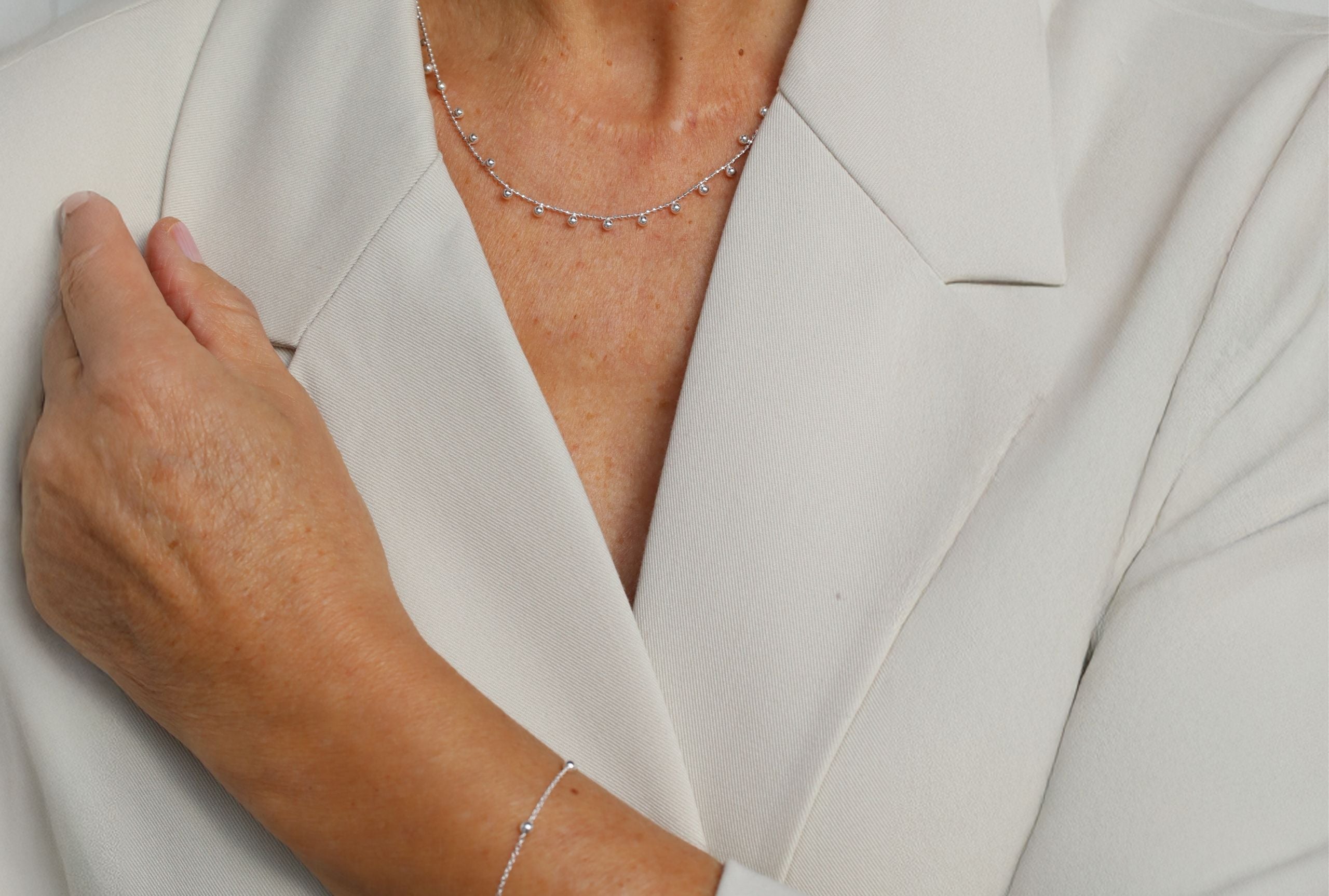 Diamantierte Kugelkette "Dots"
