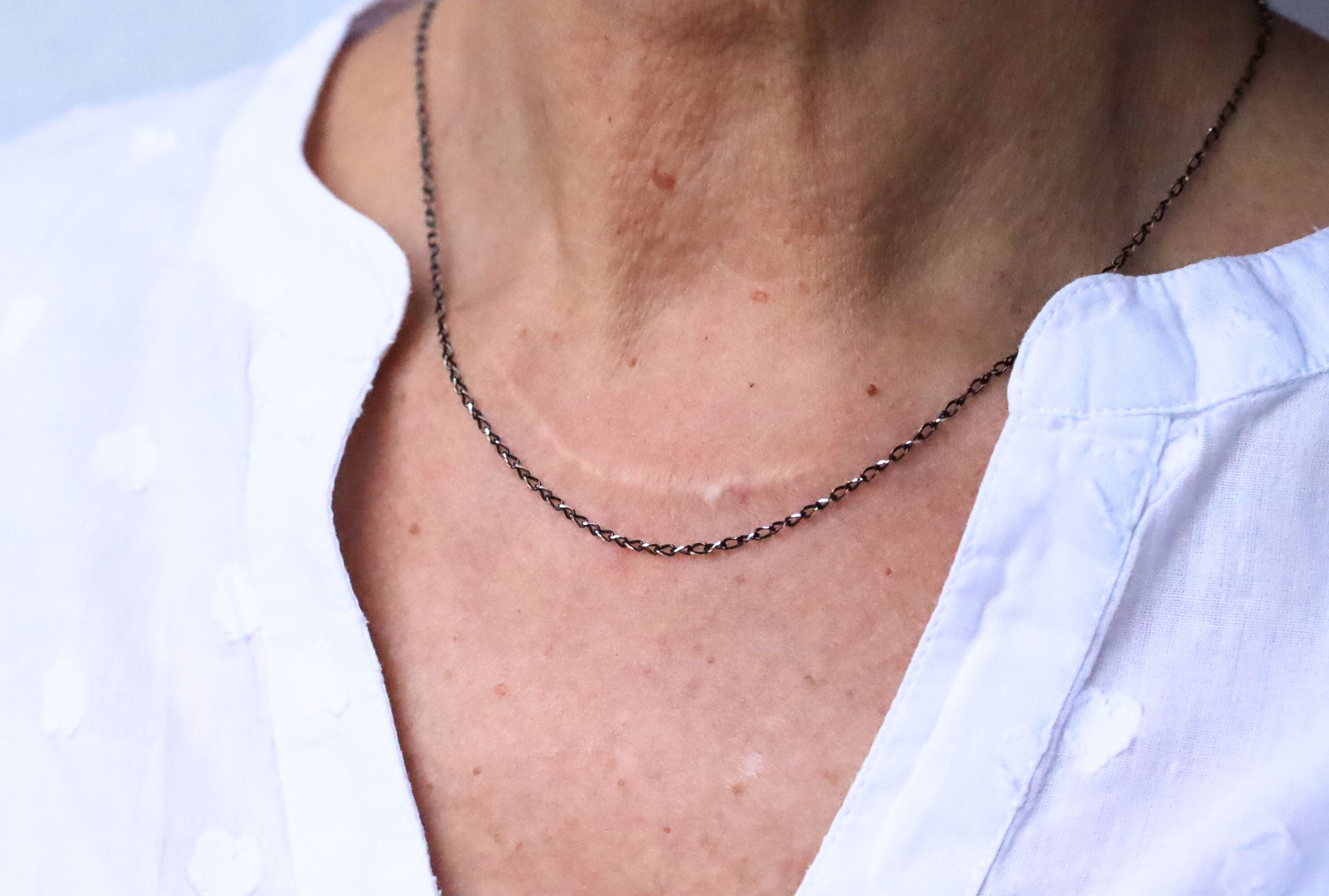 Feine Ankerkette im Bicolor-Effekt