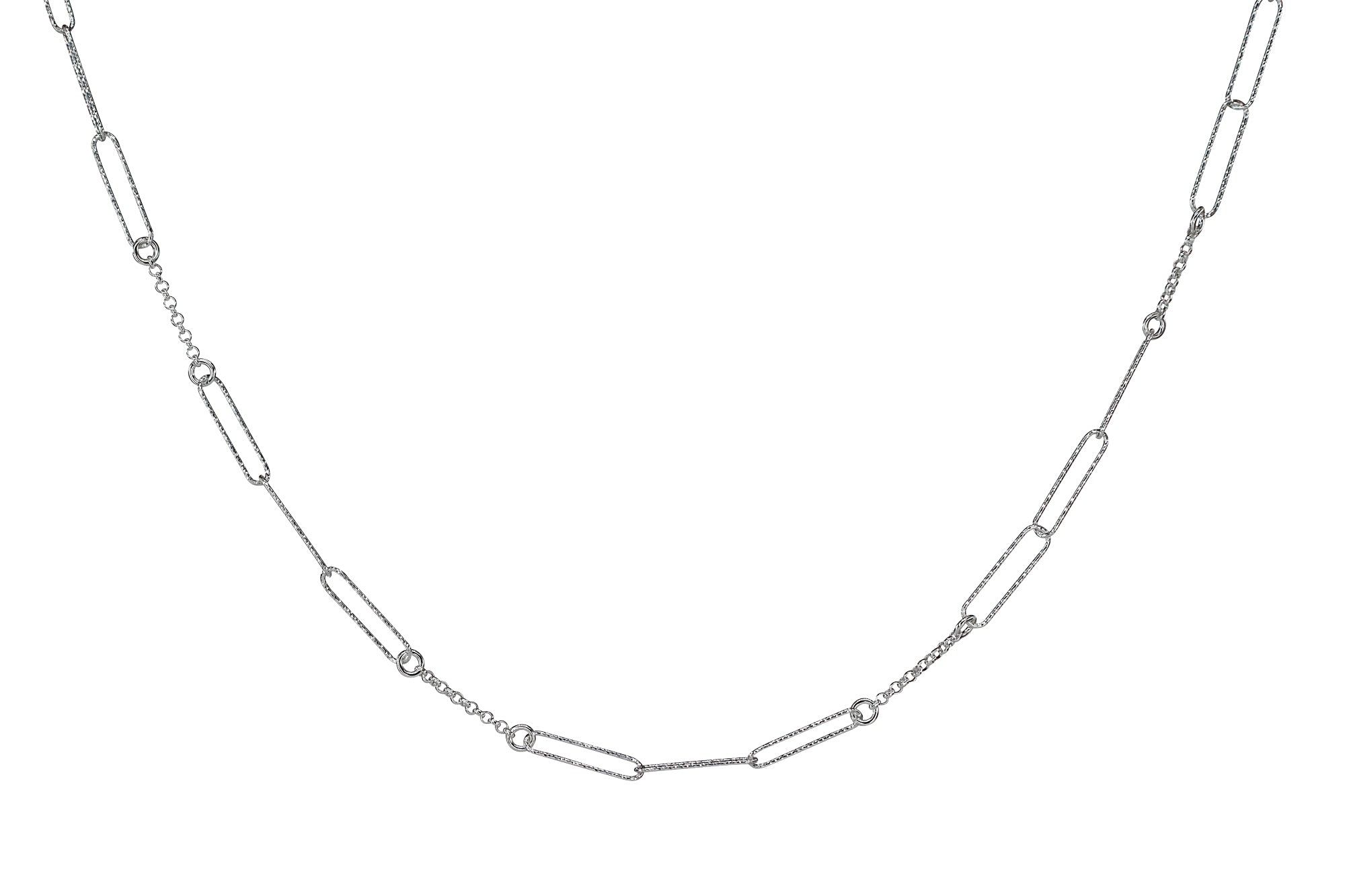 Feine Kette mit diamantierten Paperclip-Elementen