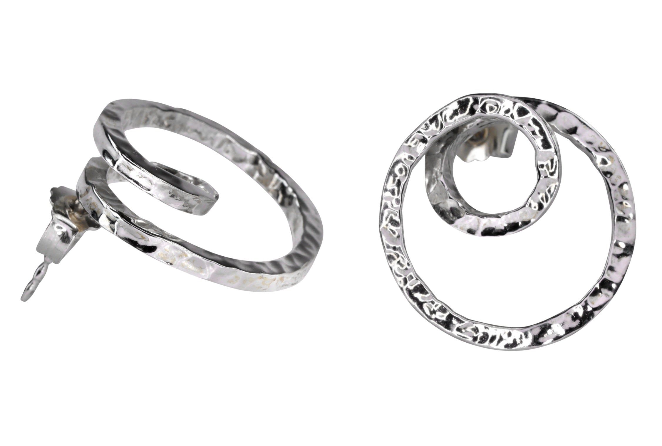 Glänzende Schmiedeohrstecker "Loop"