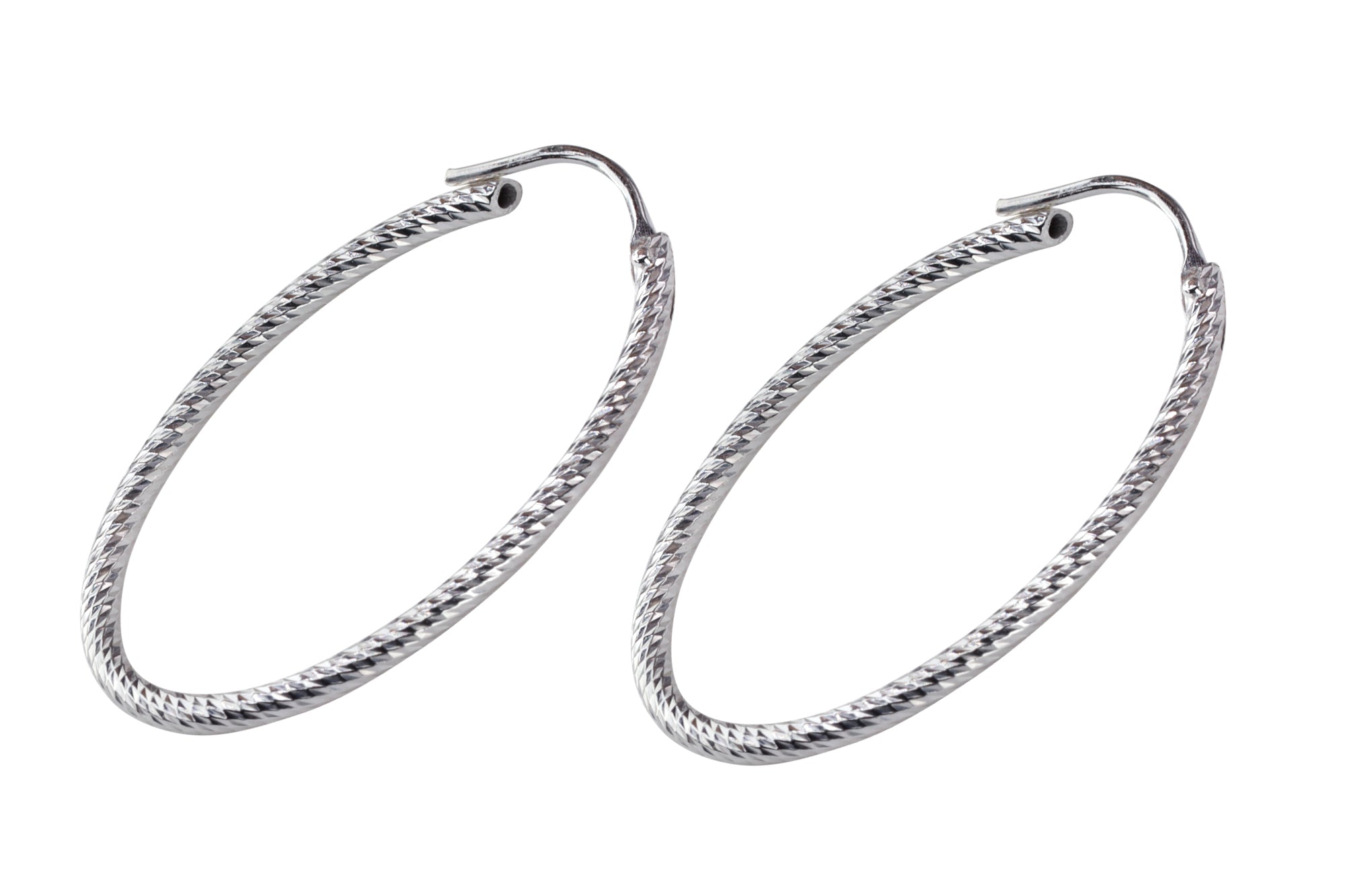 Diamantierte ovale Creolen