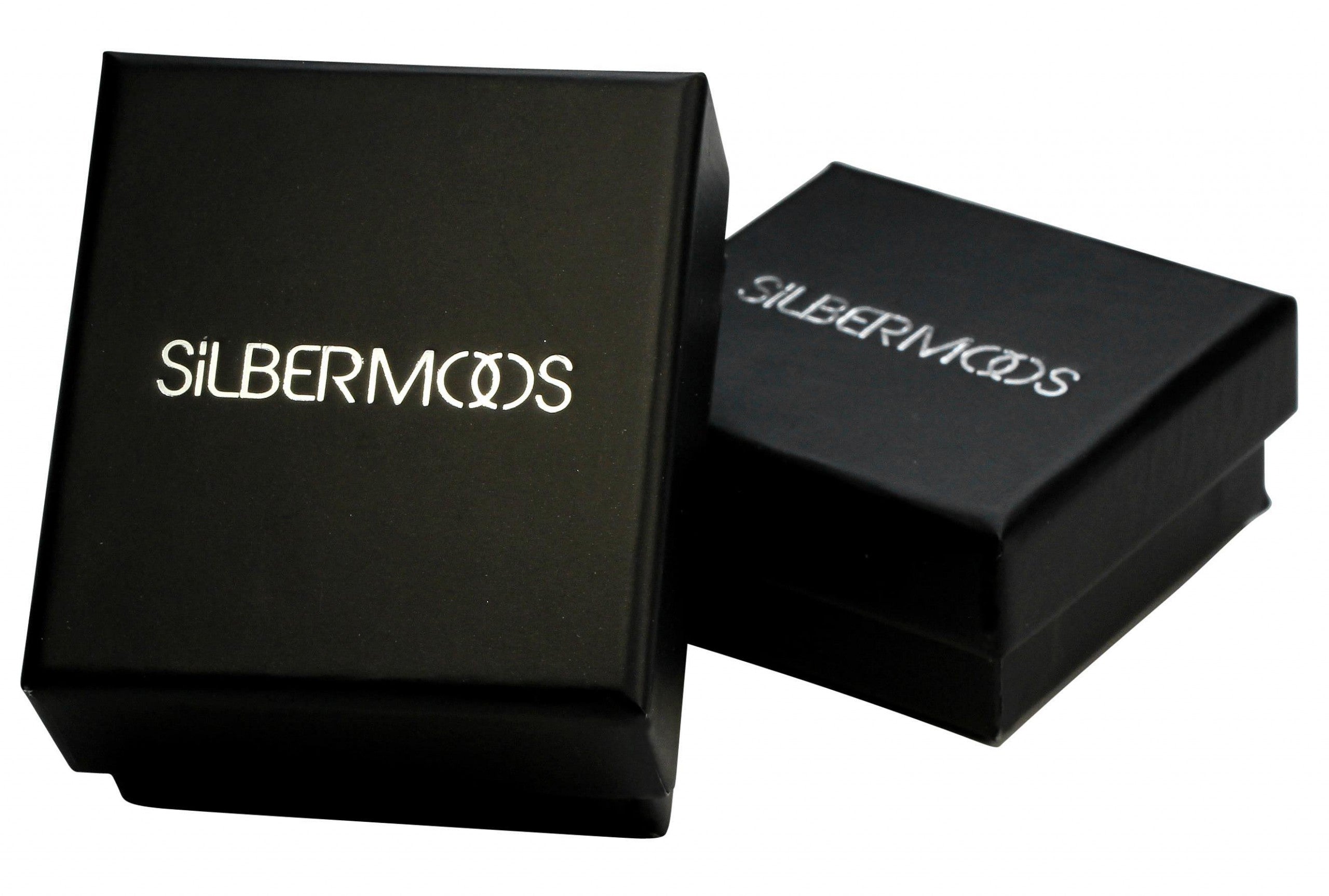 Schwarze SILBERMOOS-Schmuckschachteln für Ringe.