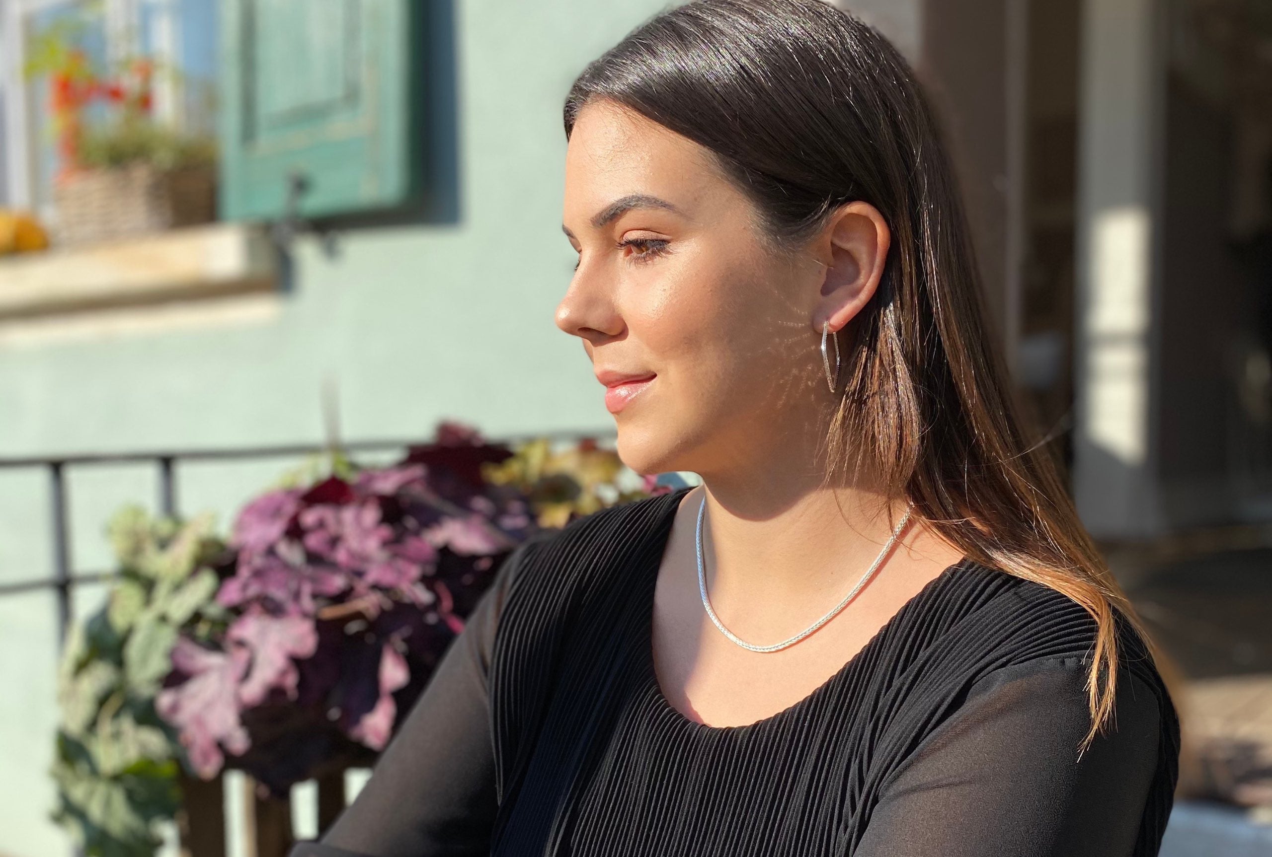 Diamantierte Quadratische Creolen