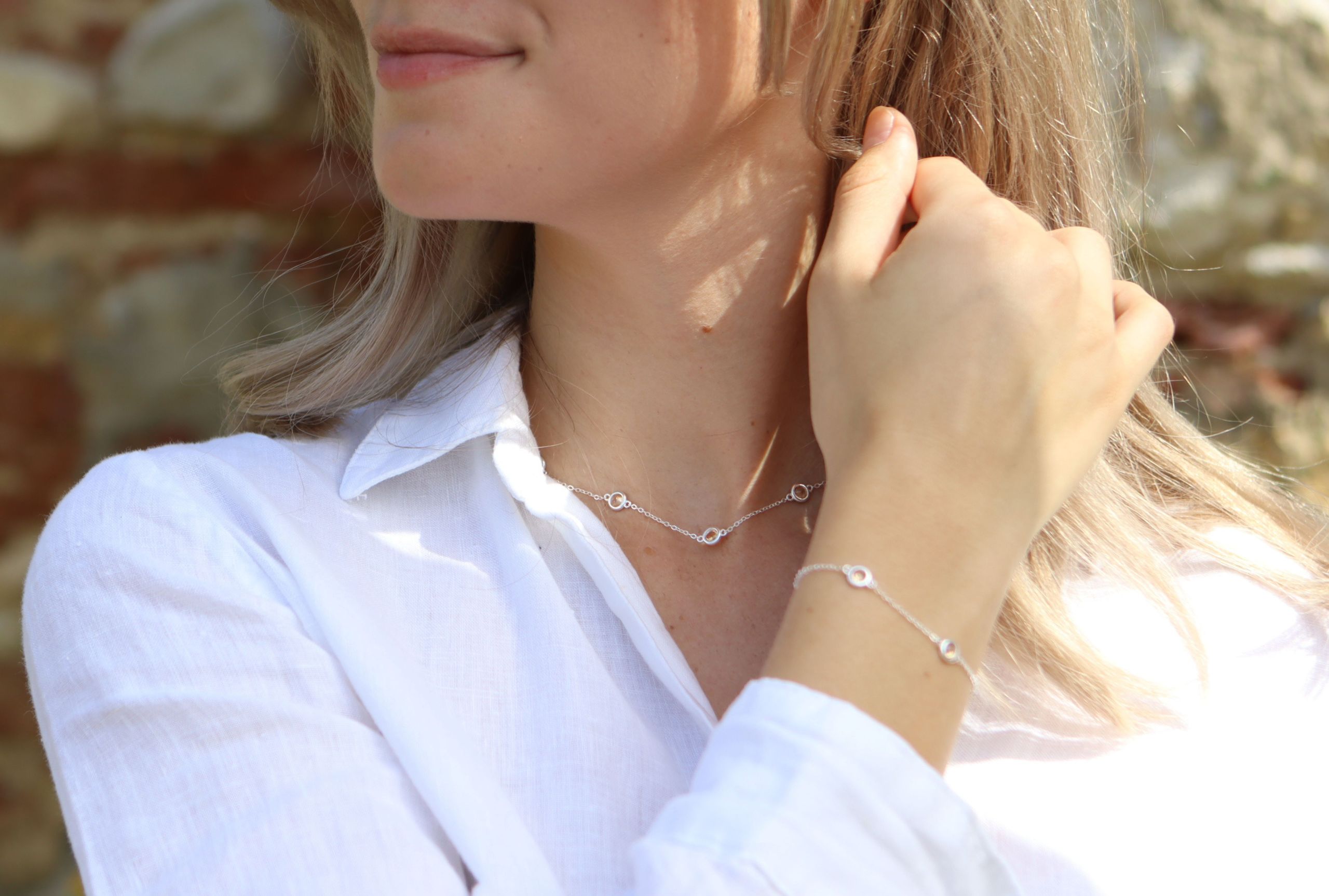 Feine Forzatina-Kette mit champagner-farbenen Zirkonia-Steinen