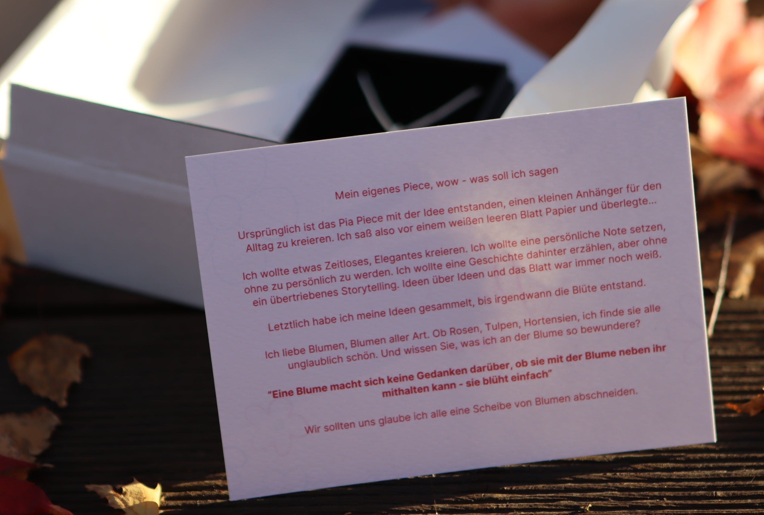 Kleiner Blumenanhänger "Pia Piece"