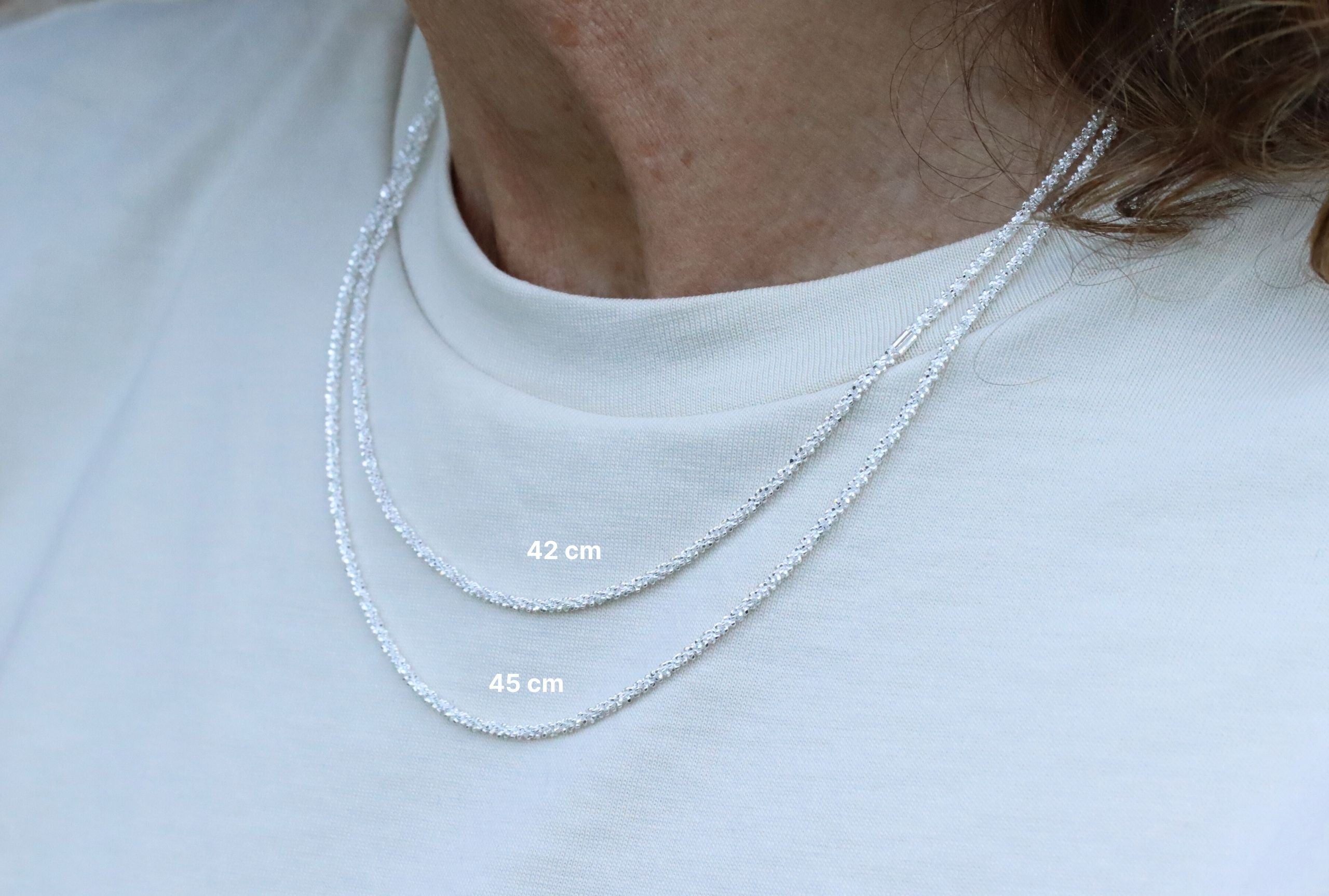 Diamantierte Criss-Cross-Kette