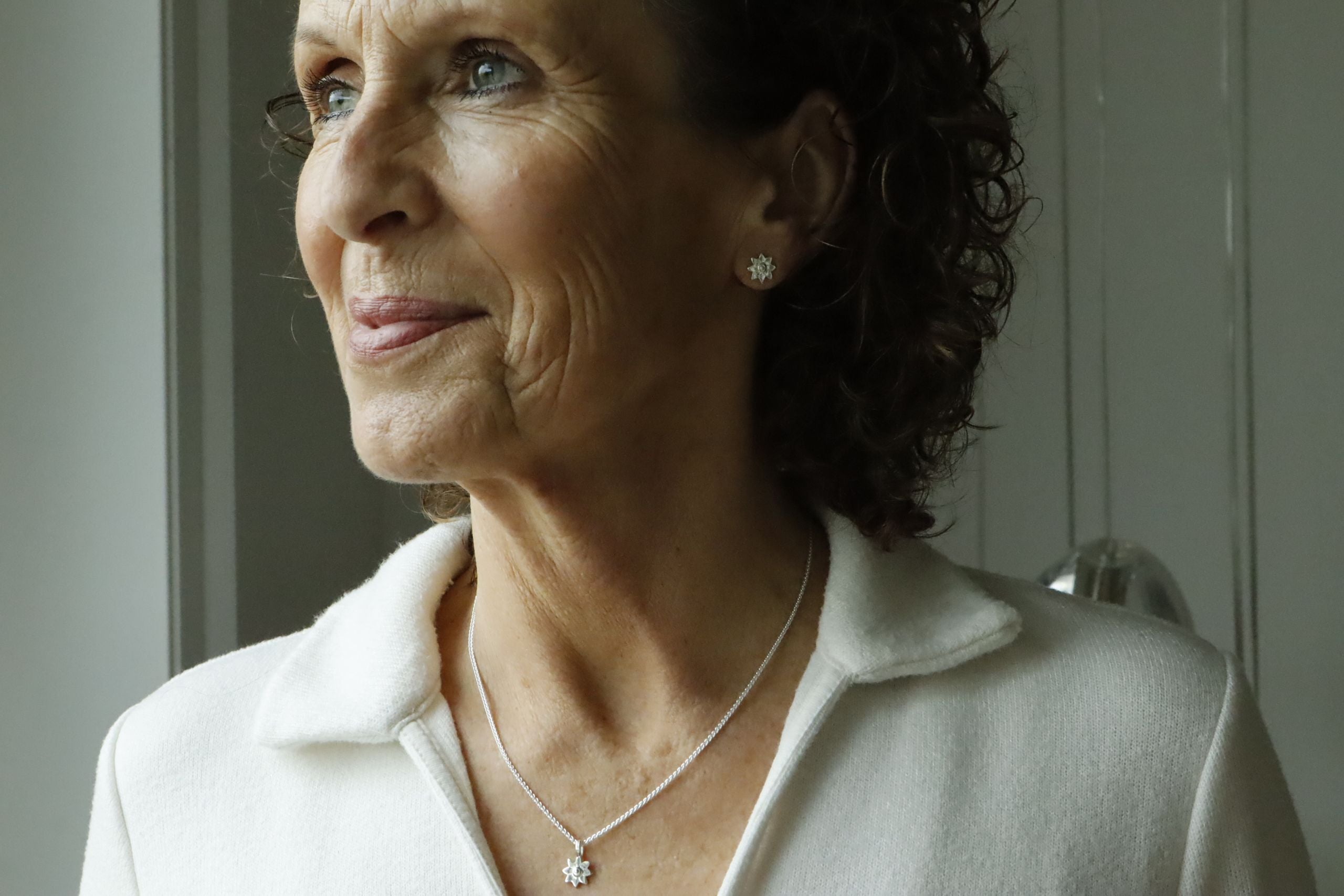 Kleiner Blumenanhänger "Pia Piece"