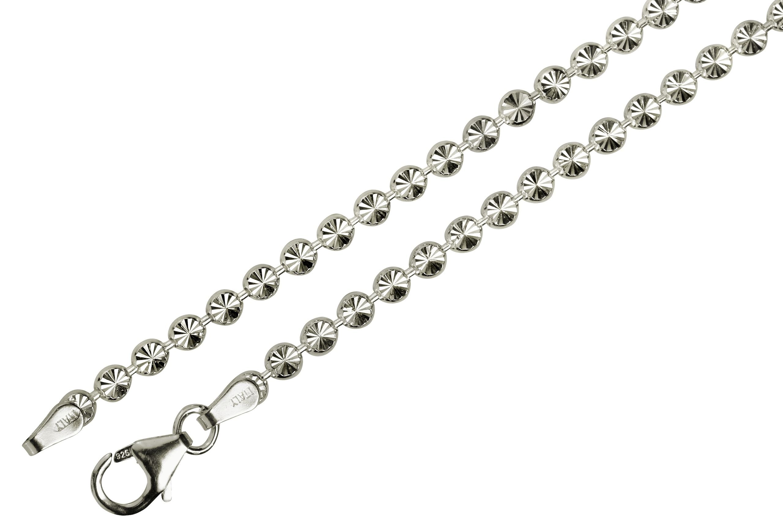 Eine Collier Kette mit Gliedern in Blütenform aus Silber für Damen mit einem Karabinerverschluss.
