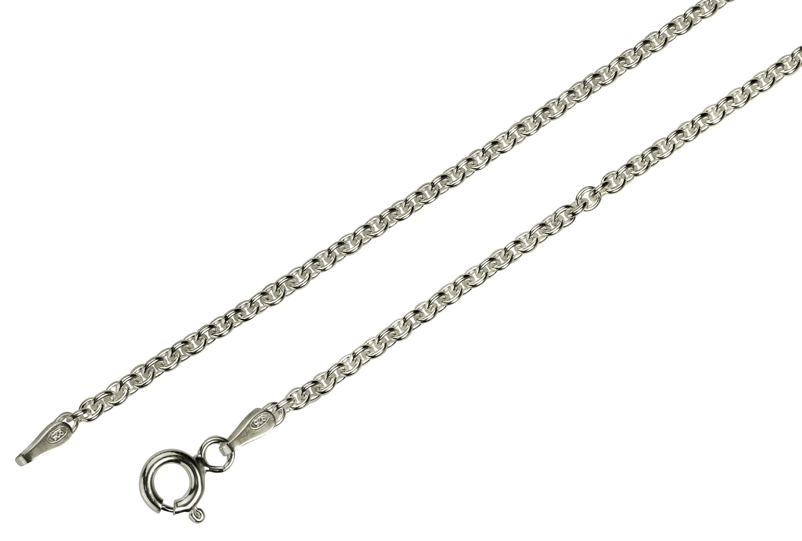 Eine Forzatinakette aus Silber für Damen. Die schöne und formstabile Kette wird in Italien hergestellt.