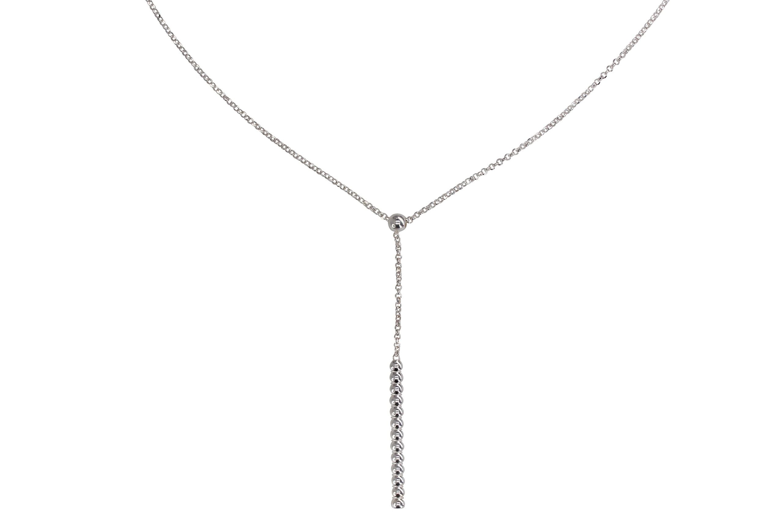 Eine Y-Rolokette aus Silber für Damen, die frei längenverstellbar zwischen 40 und 45 cm ist.
