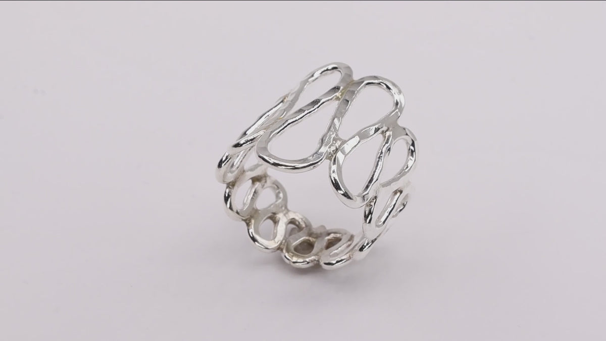 Gehämmerter Ring in Wellenstruktur Produktvideo