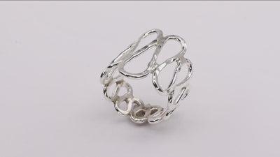 Gehämmerter Ring in Wellenstruktur Produktvideo