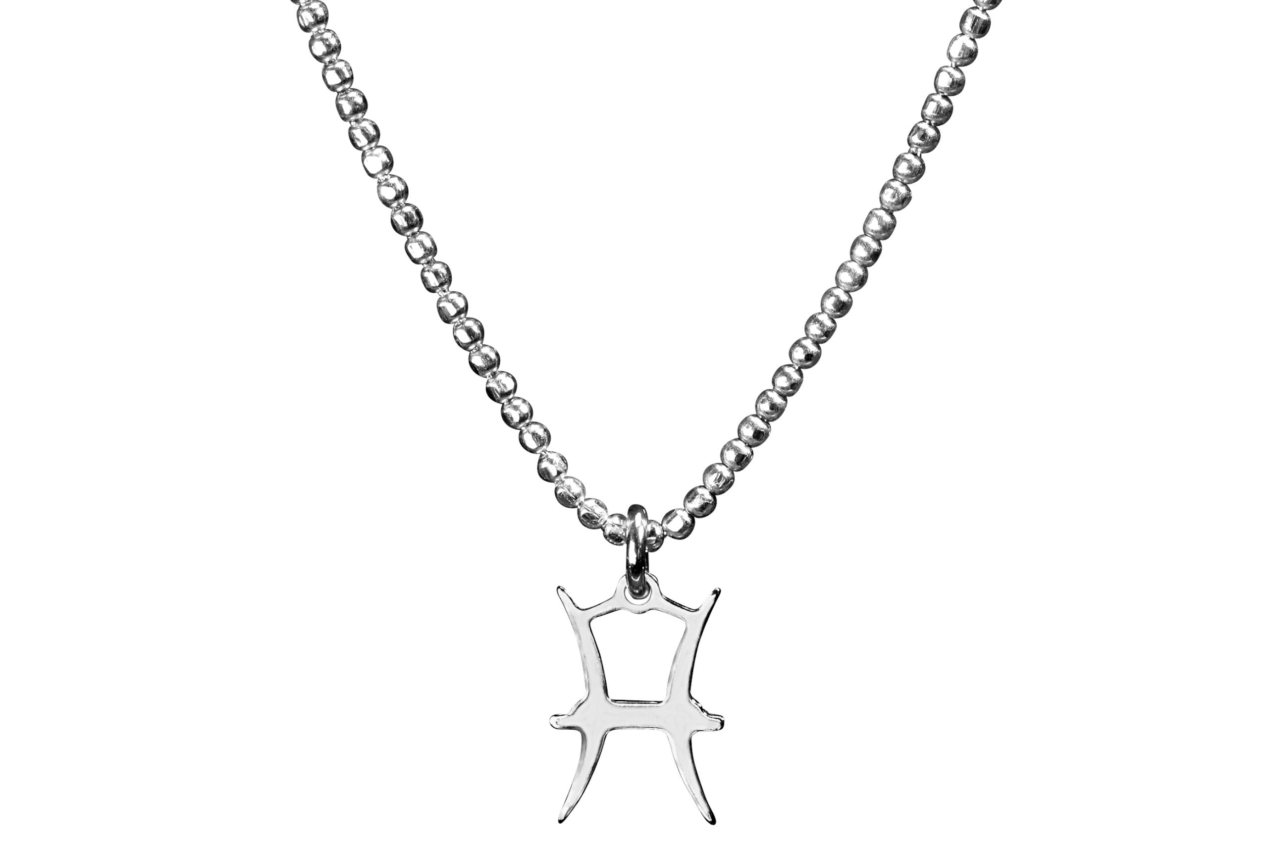 Diamantierte Kugelkette mit Sternzeichen Anhänger Fische aus Silber.