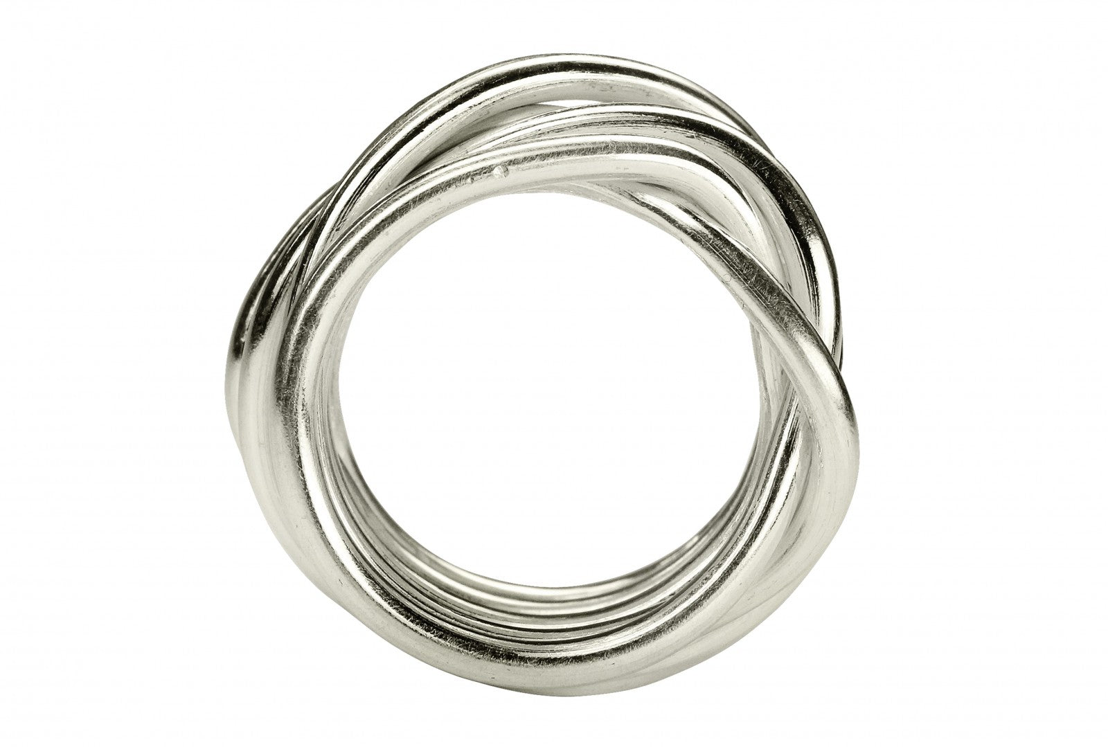 Wickelring aus Silber aus sieben einzelnen Silbersträngen, die fest miteinander verbunden sind und dabei zusammen einen Ring formen, in den Größen von 64 bis 70.